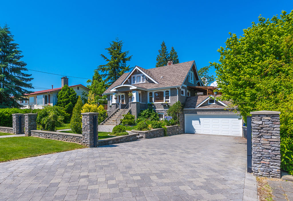 Best Paver Stones for Driveway